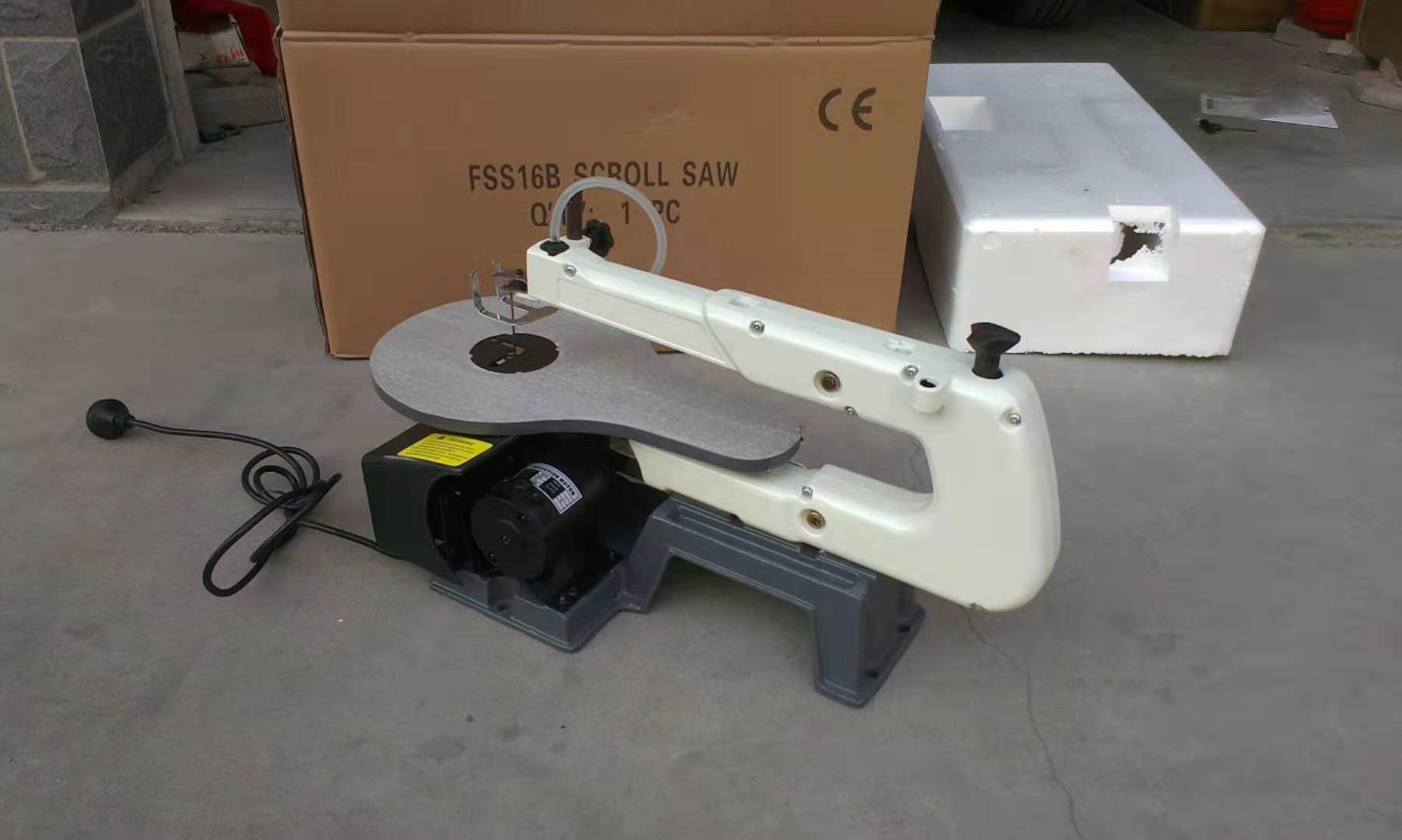 Wood Cutting Industrial Deskto - Woodworking Machine 评论和价格